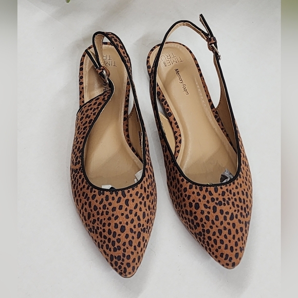 Time and Tru Shoes - Time and Tru Leopard Print Slingback Flats